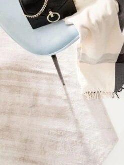 Tapis 'Nova Light Grey' -Magasin De Rénovation Domiciliaire 60006182 56101 23885 56101 23885 viskose teppiche grau modern teppich laeufer vorleger textilien 03