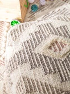 Pouf 'Wanda' 10 Pouf 'Wanda' -Magasin De Rénovation Domiciliaire 60006310 33104 122736 33104 122736 79104 122782 poufs rosa rosa pouf sitzkissen bodenkissen sitzpouf 04