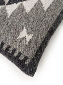 Housse De Coussin 'Dilan III' -Magasin De Rénovation Domiciliaire 60006885 28102 124610 28102 124610 kissen grau kissenbezug kissenhuelle dekokissen 04