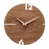 Horloge Murale Design 'Puhr (nutwood Round)' -Magasin De Rénovation Domiciliaire ch10 b 00 b 00 weiss braun wanduhren wanduhr modern holz nachhaltig 01