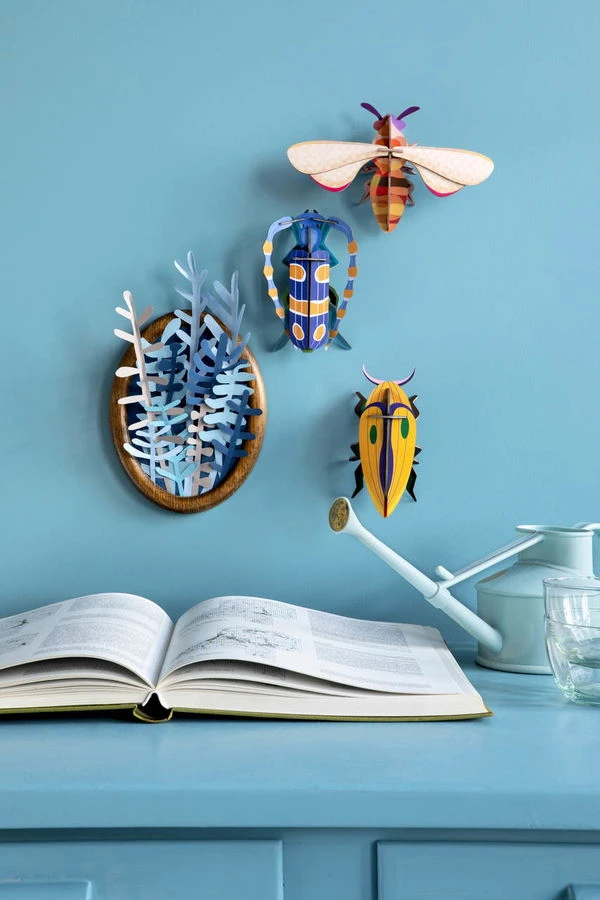 Objet Mural En Carton 'Rosalia Beetle' 5 Objet Mural En Carton 'Rosalia Beetle' – Image 3