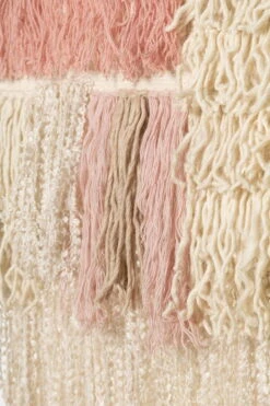 Tissage Mural Fait à La Main 'Hailey' 60x100cm -Magasin De Rénovation Domiciliaire kl03443 streifen fransen wolle rosa weiss modern makramee wandbehang wandteppich 05