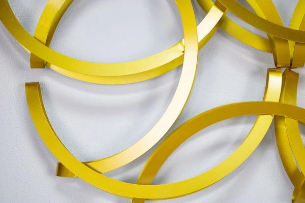 Sculpture Murale En Métal 'The Golden Dream' 115x62x11cm 8 Sculpture Murale En Métal 'The Golden Dream' 115x62x11cm – Image 6