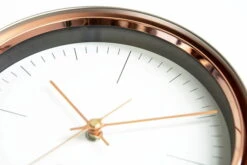 Horloge Murale Design 'THE REFLECTIVE.' -Magasin De Rénovation Domiciliaire kl06533 kupfer weiss design wanduhr wanduhr modern design minimalistisch 03