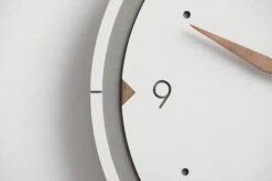 Horloge Murale Design 'THE PERFECT CLASSIC.' -Magasin De Rénovation Domiciliaire kl07814 weiss wanduhren wanduhr modern design minimalistisch 12