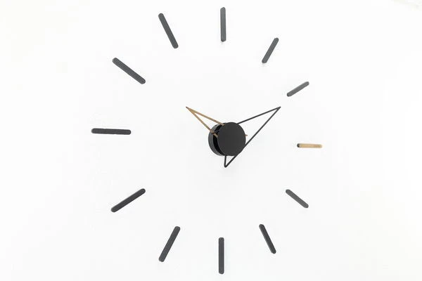 Horloge Murale Design 'THE MINIMALIST.' 4 Horloge Murale Design 'THE MINIMALIST.' – Image 2