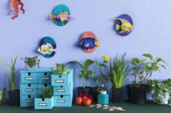 Objet Mural En Carton 'Jewel Damselfish' -Magasin De Rénovation Domiciliaire ttm124 tierskulpturen blau gelb wanddeko papier wandskulptur karton 3d wandobjekt aus karton wandskulptur papier 3d objekt zum zusammenstecken studio roof 04
